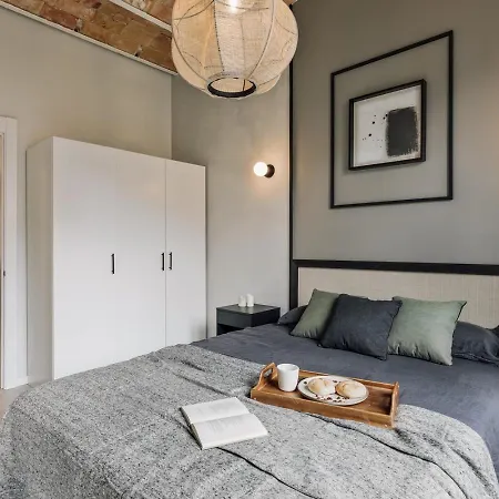 Pollock - 2 Bedrooms And Office In Eixample Dreta Apartment Barcelona