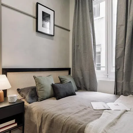Pollock - 2 Bedrooms And Office In Eixample Dreta Apartment *