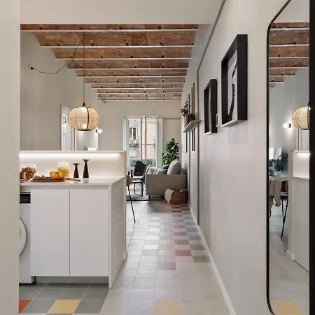 Pollock - 2 Bedrooms And Office In Eixample Dreta