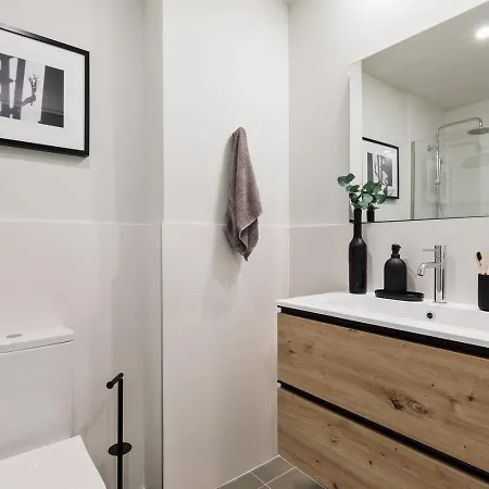 Pollock - 2 Bedrooms And Office In Eixample Dreta Lejlighed
